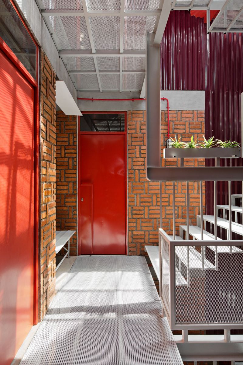 Stack-House-Ismael-Solehudin-Architects